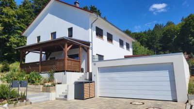 Gepflegte Doppelhaushälfte in neuwertigem Zustand