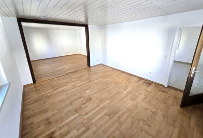 Charmantes, frisch renoviertes EF-Haus, flexible Raumaufteilung – ruhige Nachbarschaft