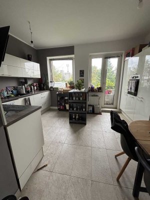 Helle 2,5-Zimmer-Erdgeschosswohnung zentral in Dellbrück