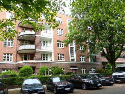Begehrt: sanierte 3 Zi Whg Barmbek-Nord Schwalbenplatz