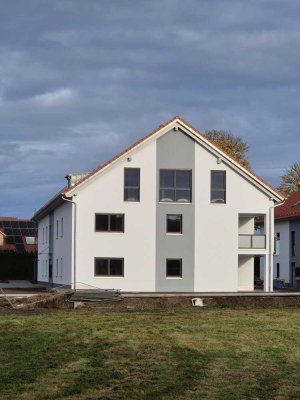 Exklusives Wohnen in Buxheim: neue 2-Zimmer-Wohnung mit Loggia!