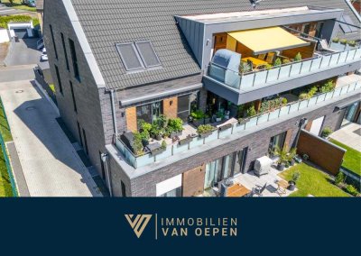 Neuwertige Wohnung mit großer Dachterrasse, Aufzug und Garage