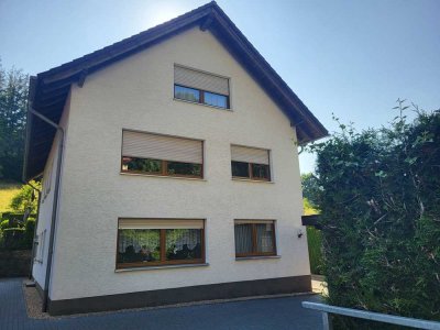 2-3 Familienhaus Mehrgenerationenhaus Rummenohl Garten Carport
