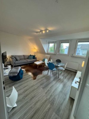 Modernisierte Wohnung mit drei Zimmern in zentraler Lage von Schlebusch