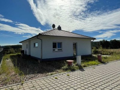 Energieeffizienter Bungalow mit PV, Wärmepumpe & Speicher–Ihr nachhaltiges Zuhause in Chemnitz-Euba!