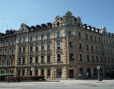 Helle 3- Zimmer Dachgeschosswohnung über 2 Etagen zu vermieten/ Fahrstuhl im Haus!!