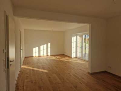 Elegante 4-Zimmer Maisonettewohnung mit Terrasse  und Aussenstellplätzen in Everswinkel