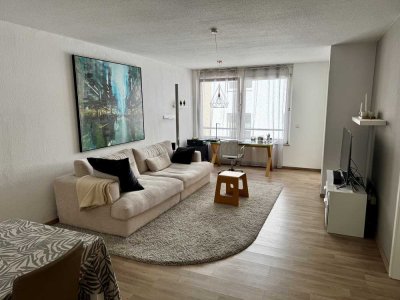 Helle, teilmöblierte 2-Zimmer-Wohnung mit Balkon & moderner Einbauküche – befristete Untervermietung
