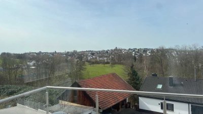 ERSTBEZUG | moderne 3,5 Zimmer Wohnung | toller  Ausblick |