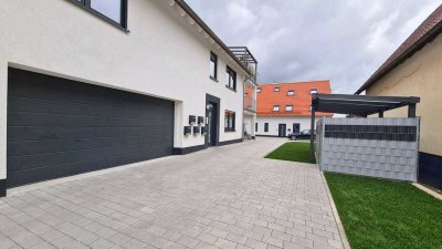 Exklusive, neuwertige 2-Raum-EG-Wohnung mit gehobener Innenausstattung mit Balkon in Kandel