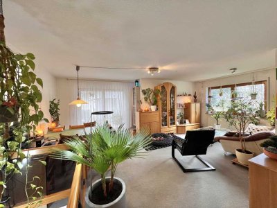 Traumwohnung (Erdgeschoss) mit Terrasse und großzügigem Gemeinschaftsgarten in Bad Krozingen!