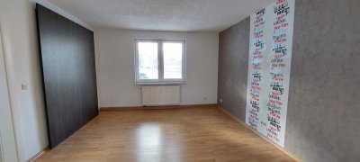 ruhige 3 Raum Wohnung im Erdgeschoss