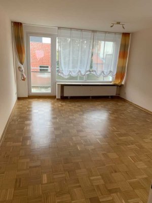 Gepflegte 3-Zimmer-Wohnung mit Balkon und Einbauküche in Garbsen