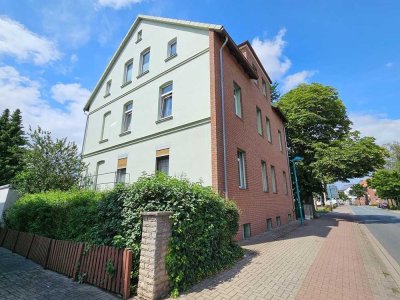 Mehrfamilienhaus in Stadthagen - 3 Garagen, Garten - optional mit Halle