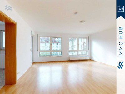 ++ 4,5 % Bruttoanfangsrendite - Vermietete 2-Raum-Wohnung mit Stellplatz ++