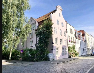 Helle 4-Zimmer Wohnung in Lübecker Innenstadt