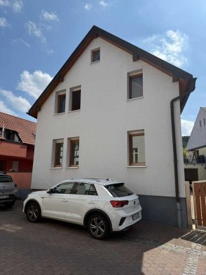 Helle 4-Raum-Wohnung in Alsbach