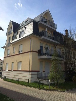 Helle 2-Zimmer-Souterrain-Wohnung in Frankfurt Preungesheim