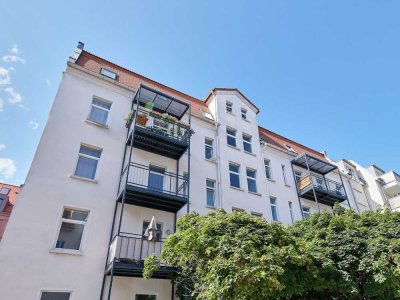 *Altbauflair trifft moderne Annehmlichkeiten: 3-Zimmer mit Aufzug und Innenstadtlage*