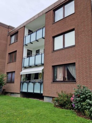 1260 € - 83 m² - 2.5 Zi.