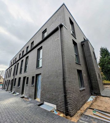 ERSTBEZUG! Modernes 5-Zimmer-NEUBAU-Reihenhaus in ruhiger Wohnlage von Jenfeld