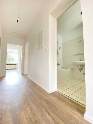 *** Nähe Evonik Chemiepark Marl - 2,5 Zimmer Wohnung im 1.OG mit Einbauküche und Balkon ***