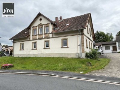 Sandstein trifft Raumvielfalt – Familienhaus mit Charakter und Ideenfreiheit