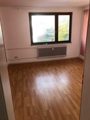 Freundliche 3-Zimmer-Wohnung mit 2Balkone in Pforzheim