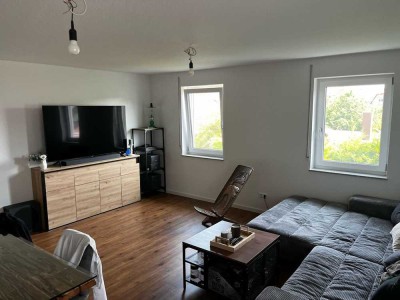 Geschmackvolle, neuwertige 3,5-Raum-Wohnung mit gehobener Innenausstattung mit EBK in Holzgerlingen