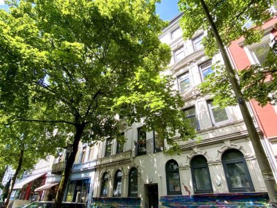 3,5-Zimmer-Altbauwohnung in der schönen Bellealliancestraße in Eimsbüttel