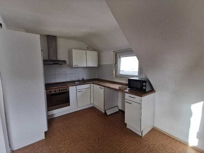 Dachgeschosswohnung mit EBK