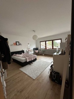 Gemütliche und helle 1-Zimmer-Wohnung in ruhiger Lage