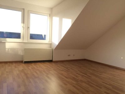 3-Zimmerwohnung mit Balkon zu vermieten.
