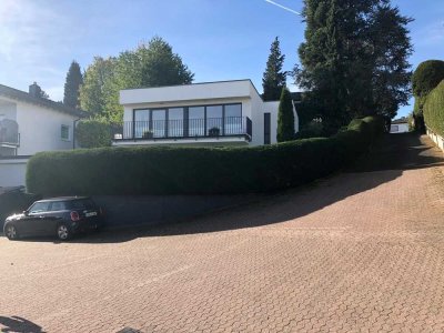 Oberwinter - fix und fertig einziehen! Niedrigenergiehaus mit traumhaftem Blick ins Siebengebirge