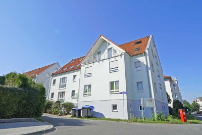 Sehr attraktive 1-RW im DG * moderne EBK * West-Balkon mit Weitblick * grüne & zentrale Lage * TOP