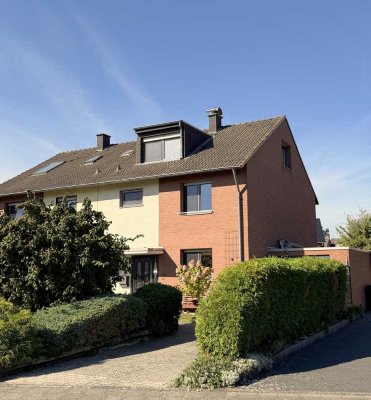 Familienfreundlich & Geborgen! Doppelhaushälfte in Dormagen-Rheinfeld! 4. Schlafzimmer optional!