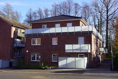 Neuwertige 2-Zimmer-Wohnung mit großer Dachterrasse und Einbauküche in Harsefeld
