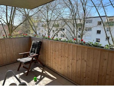 Schöne 3-Zimmer-Wohnung mit Balkon & separatem Essbereich – ab Mitte August in Köln-Bocklemünd