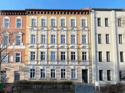 Frei werdende, familienfreundliche Etagenwohnung mit Balkon im Dichterviertel