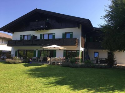 Moderne 2-Zimmer Wohnung mit Balkon und Loggia