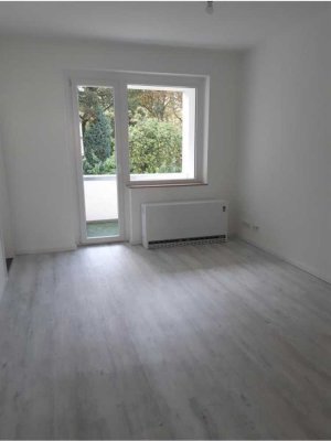 Traumhafte, teilmöblierte 2-Zimmer-Wohnung mit Balkon – Nähe Universitätsklinikum