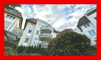 Leben in der Stadt: 3-Zimmer Erdgeschosswohnung mit Terrasse & Tiefgarage