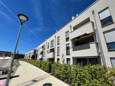 Helle 2 Zimmer Wohnung mit Balkon in der Wunderburg