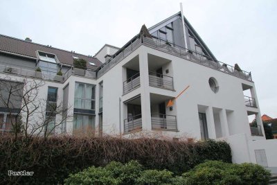 Schicke gehoben möblierte Wohnung am Volksgarten mit schöner Sonnenloggia