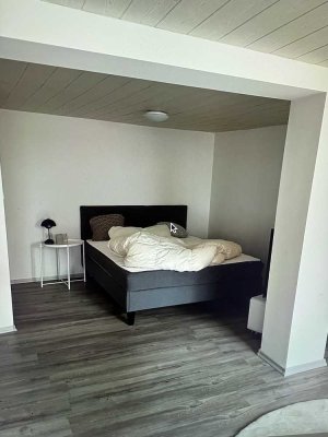Helle 1-Zimmer Wohnung in Pfullingen mit EBK
