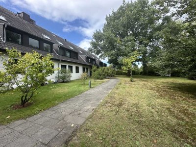 Großzügige 5-Zimmer DG-Wohnung mit Balkon auf dem Brühler Weg in Meerbusch-Büderich
