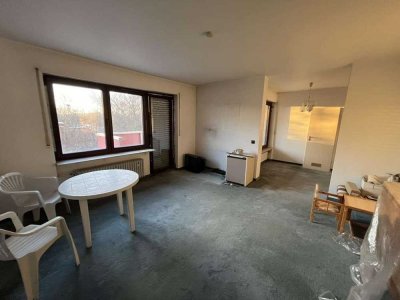 Geräumige, leerstehende 3-Zimmer-Wohnung mit Balkon in sonniger Südwestlage zu verkaufen!