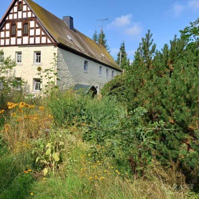 Denkmalgeschütztes Haus auf ca. 1300 qm Gartengrundstück nahe Selb in idyllischer ländlicher Lage