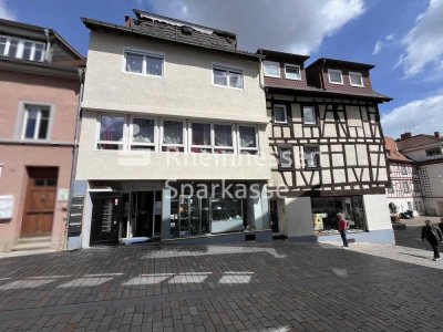 Wohn- & Geschäftshaus -teilw. Denkmalschutz-