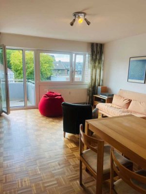Düsseldorf-Niederkassel: Großzügige Wohnung in TOP-Lage mit großem Balkon!